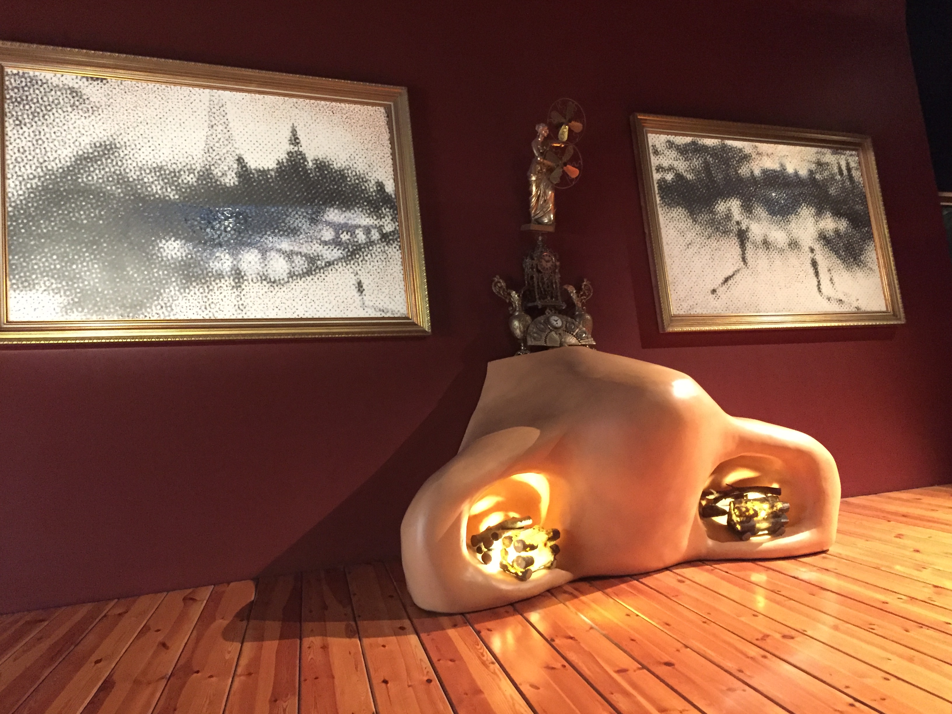 In addition to paintings and sculpture, Dali produced noteworthy furniture, tableware, and jewelry.