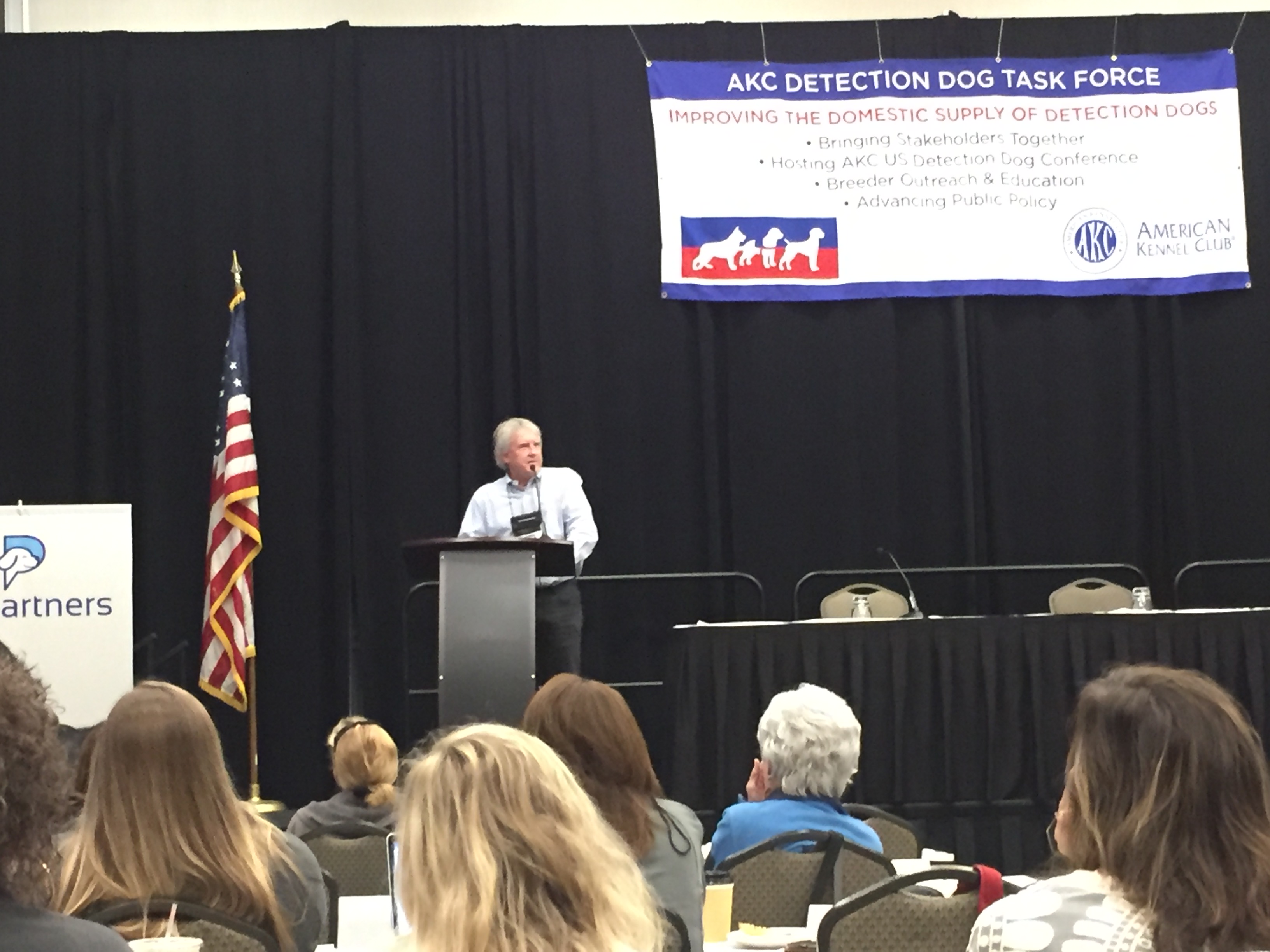 2019 AKC US Detection Dog Conference.  Dr. Robert Gillette, who presented “Optimizing Detection Dog Performance:  Addressing the Factors of Psychology, Metabolism, and Structure.”